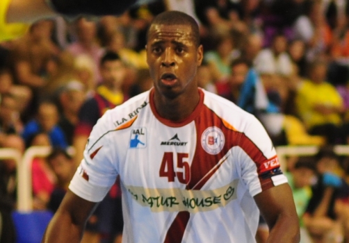 Capote con 12 goles, máximo anotador en un partido