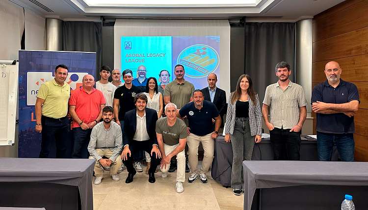 Los clubes ASOBAL asisten al primer workshop de la ASOBAL Legacy League 2025/2026