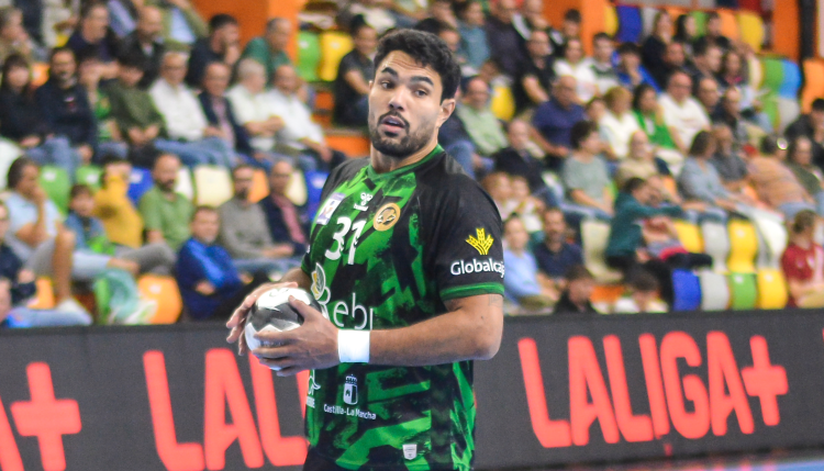 Joao Perbelini, elegido MVP Nexus Energía del mes de septiembre